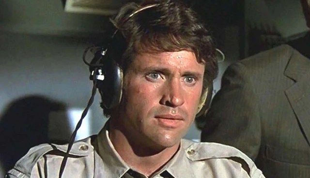 Is Airplane (1980) a&nbsp;Himbo?